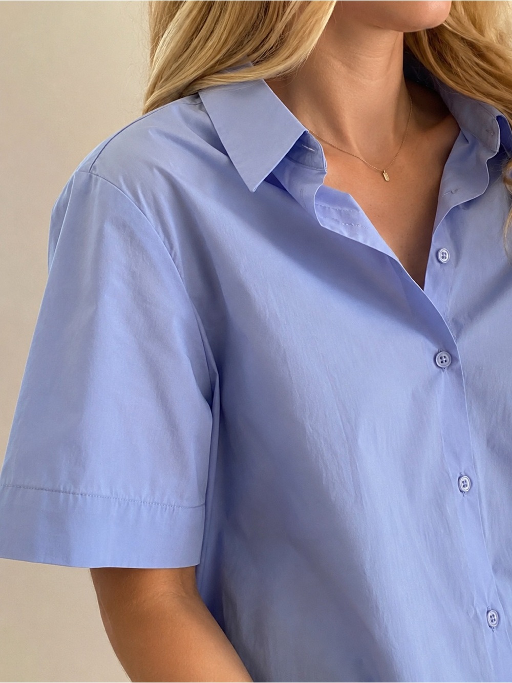 Classic Short Sleeve Button-Down Shirt in Light Blue